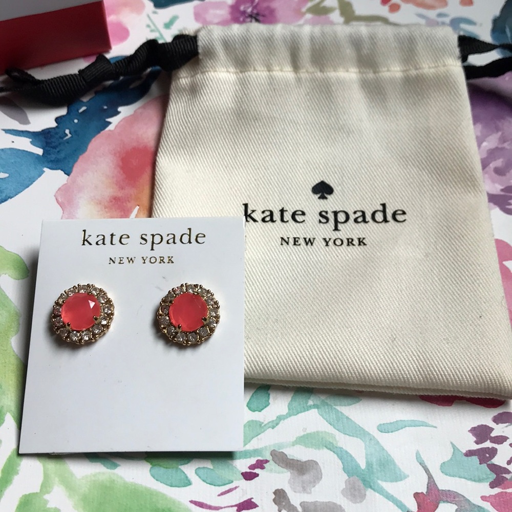 Kate Spade stud earrings with faux diamond - Picture 2 of 8